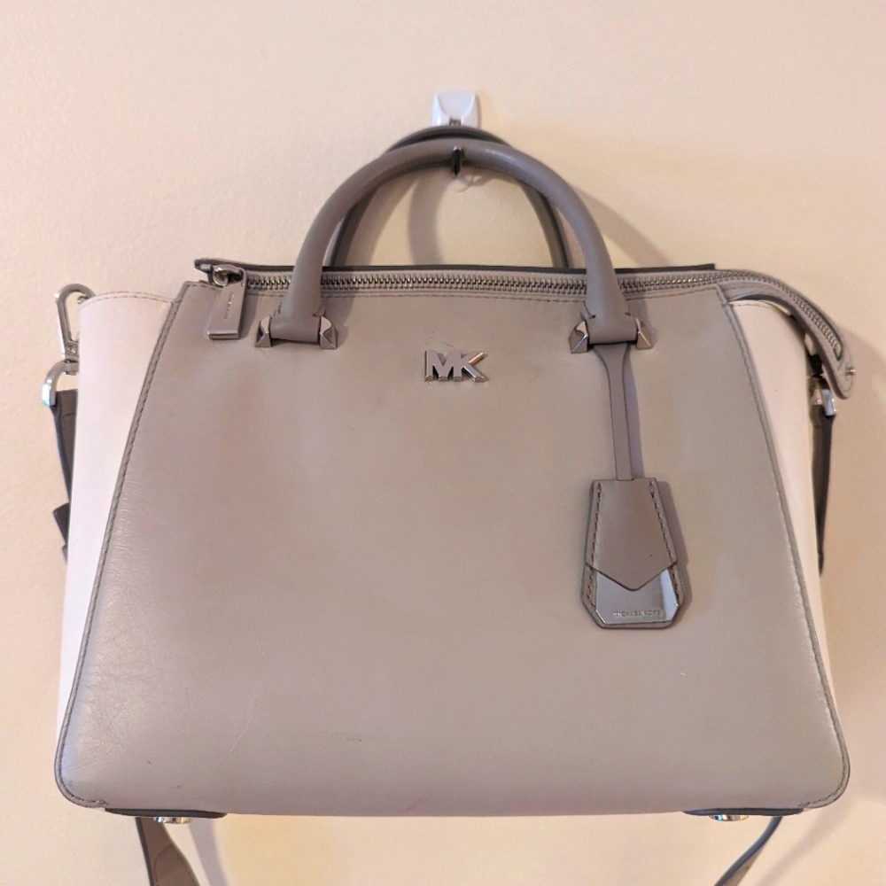 Michael Kors crossbody